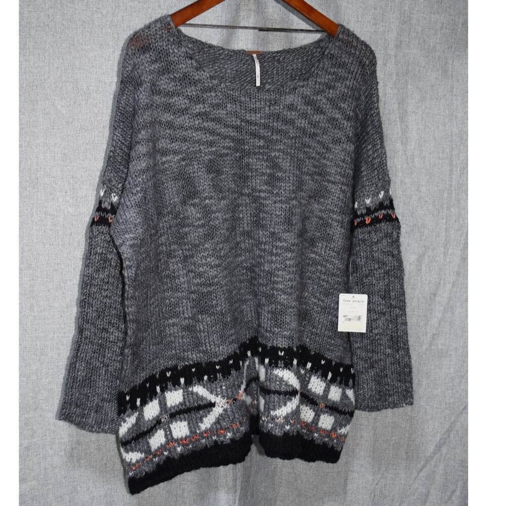 NWT Free People Gray Knit Sweater Tribal Hem Pattern Size M